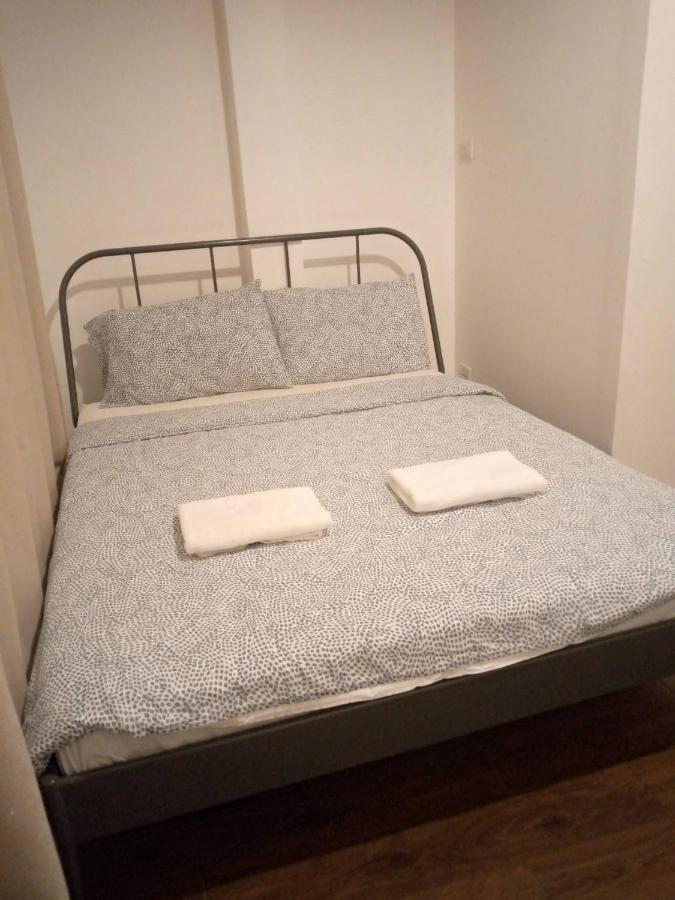 Cooper Hostel Bangkok Bagian luar foto